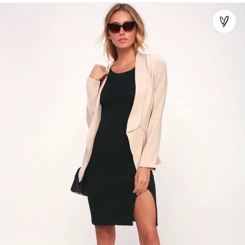 Lulu’s Miss Punctuality Taupe Lightweight Blazer